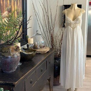 Hensen Kickernick soft yellow full length triple shoulder strap LACE NIGHT GOWN